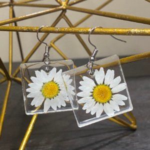 Daisy Earrings